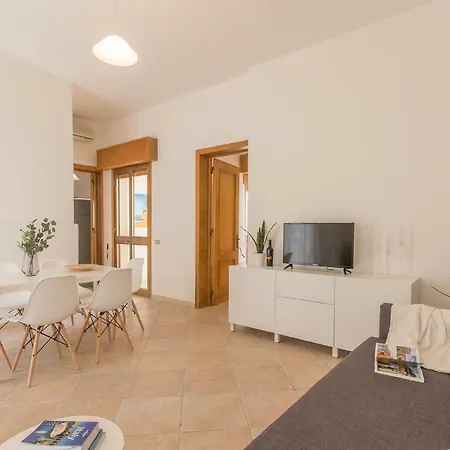 Mimosa Holiday home Torre Lapillo